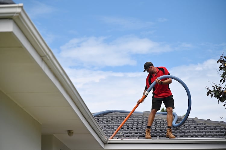 goonlinetools Is Professional Gutter Cleaning Worth It